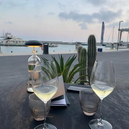 Casa Carla … Per Le Tue Vacanze 文蒂米利亚