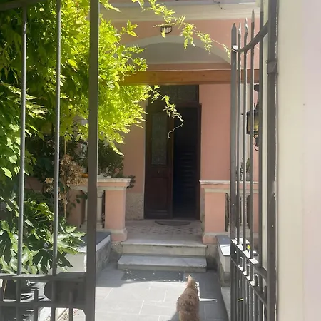 Casa Carla … Per Le Tue Vacanze Апартаменты Вентимилья
