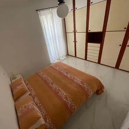 Casa Carla … Per Le Tue Vacanze * Βεντιμίλια